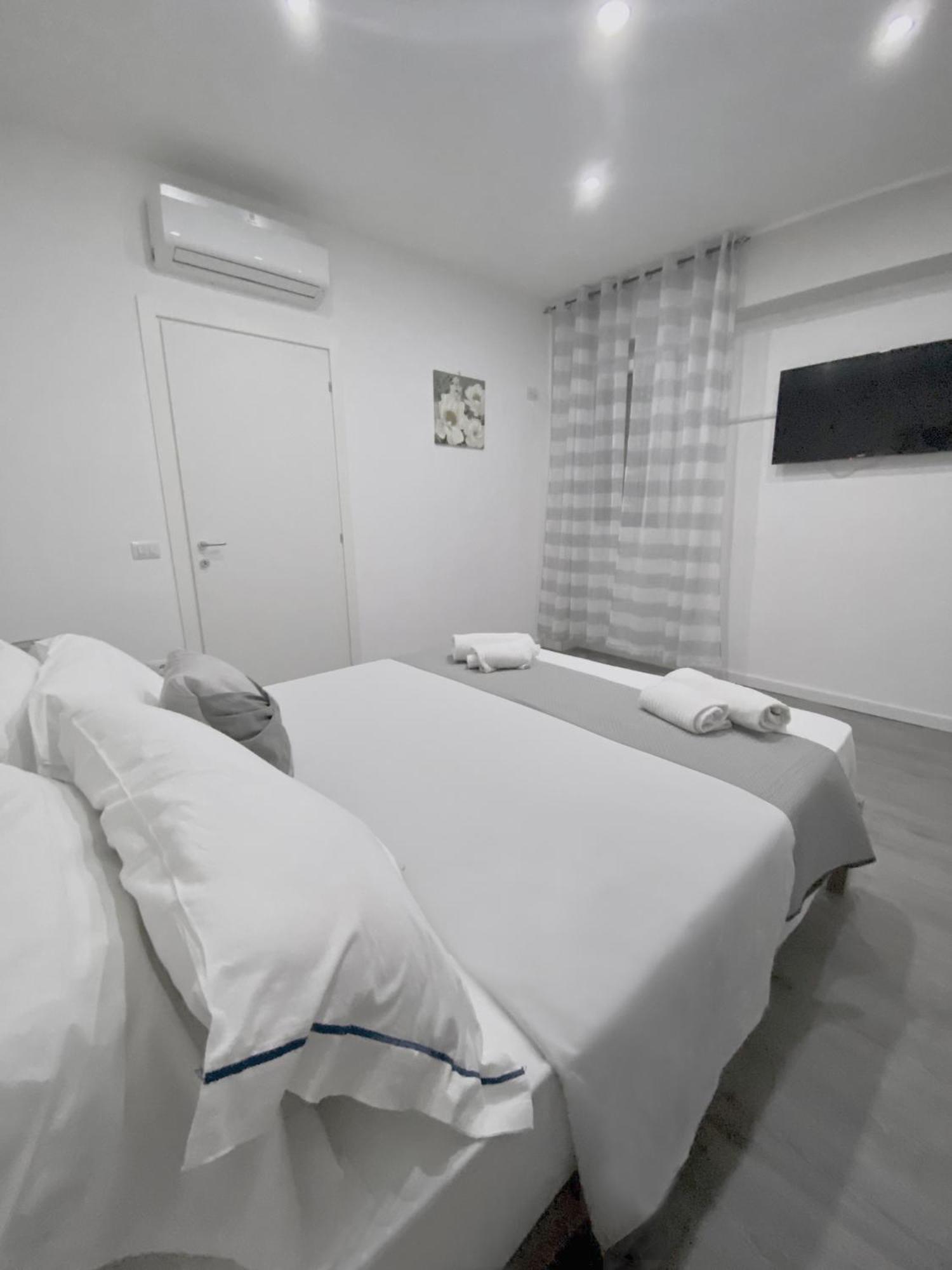 Capodichino Apartment 127 - 20 ナポリ エクステリア 写真